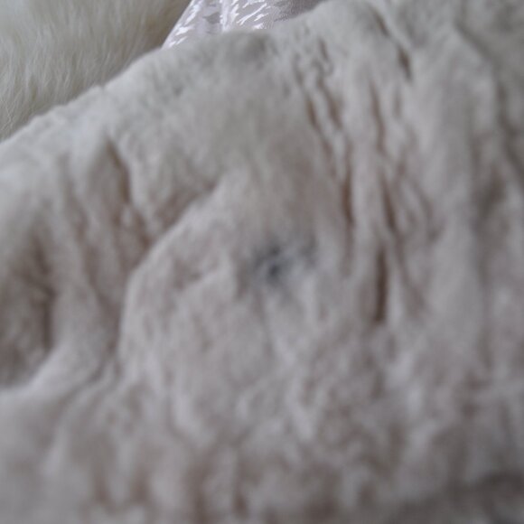 AZTEC REAL MINK COAT - Picture 12 of 13